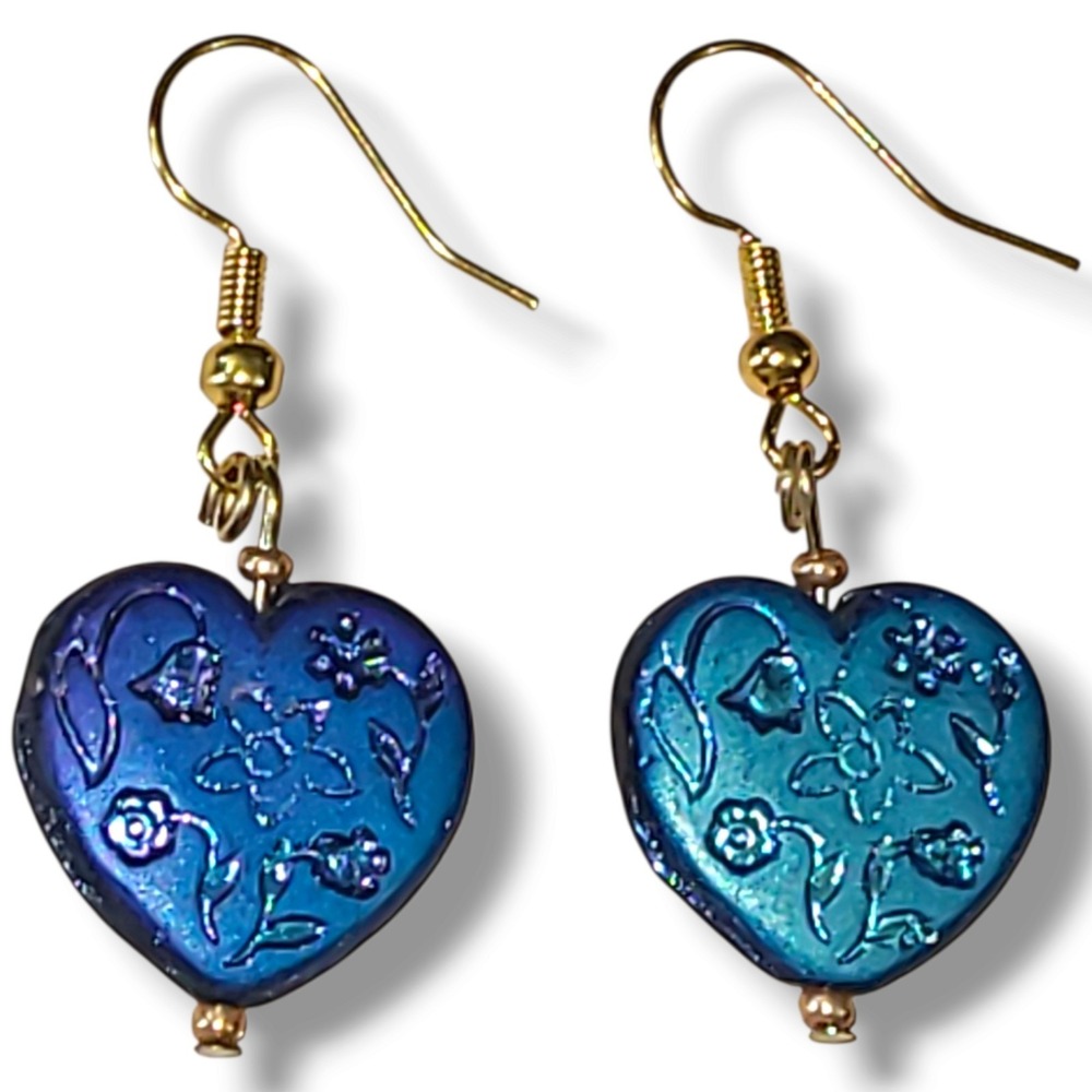 New Handmade Dichroic Art Glass Heart Earrings Black Blue Iridescent Dangle